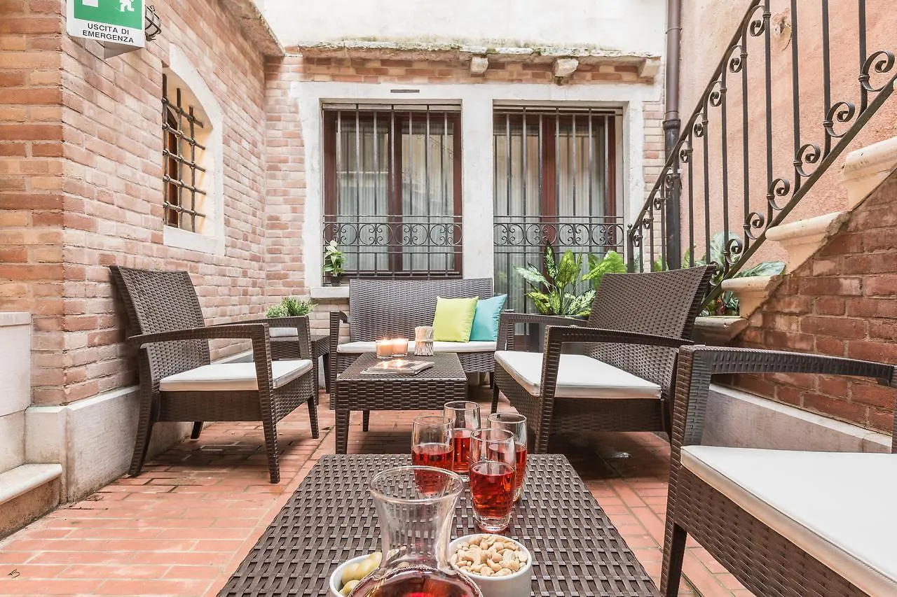 Ca' Del Monastero 8 Collection Apartment For 3 Guests Venedik İtalya